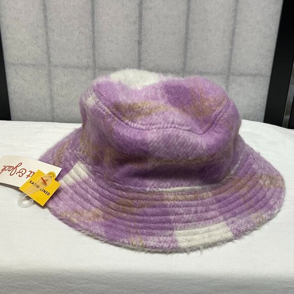 Cat & Jack Other - Cat & Jack Kid's Satin Lined Buffalo Plaid Fuzzy Wool Blend Bucket Hat NWT